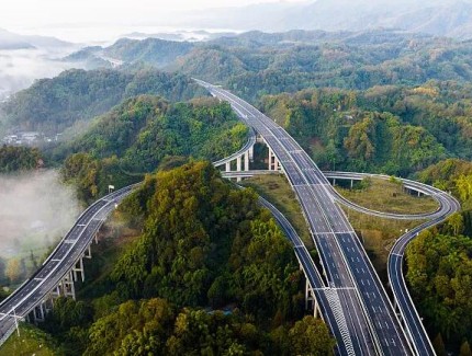 G3033奎屯-独山子-库车高速公路项目中心试验室招标公告